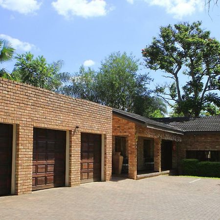 Belladona Guesthouse Mbombela Esterno foto