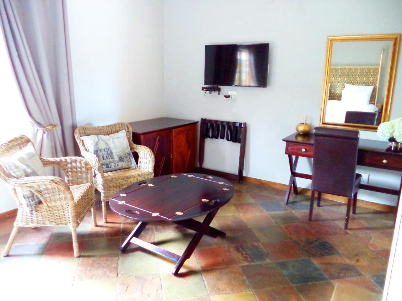 Belladona Guesthouse Mbombela Esterno foto