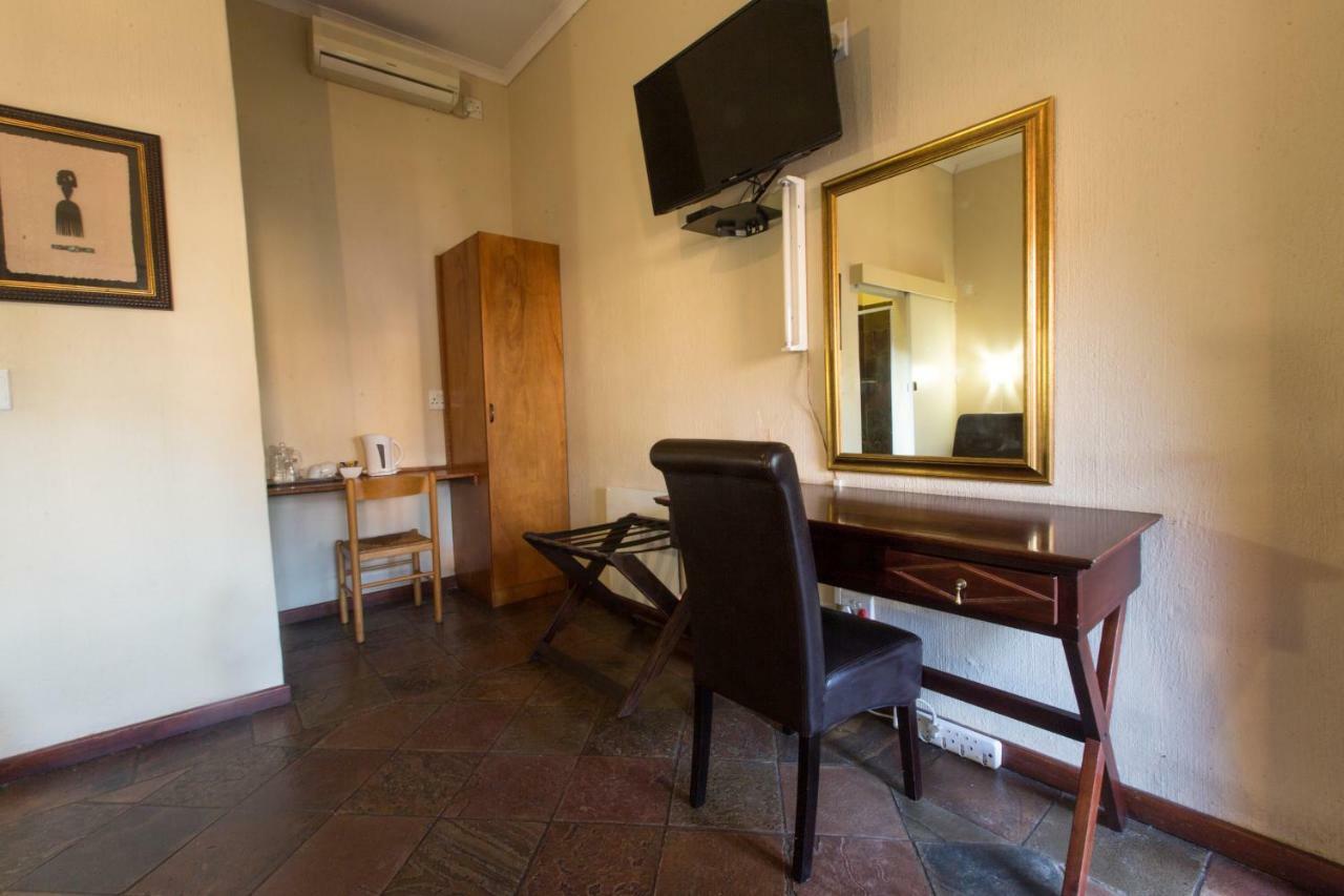 Belladona Guesthouse Mbombela Esterno foto