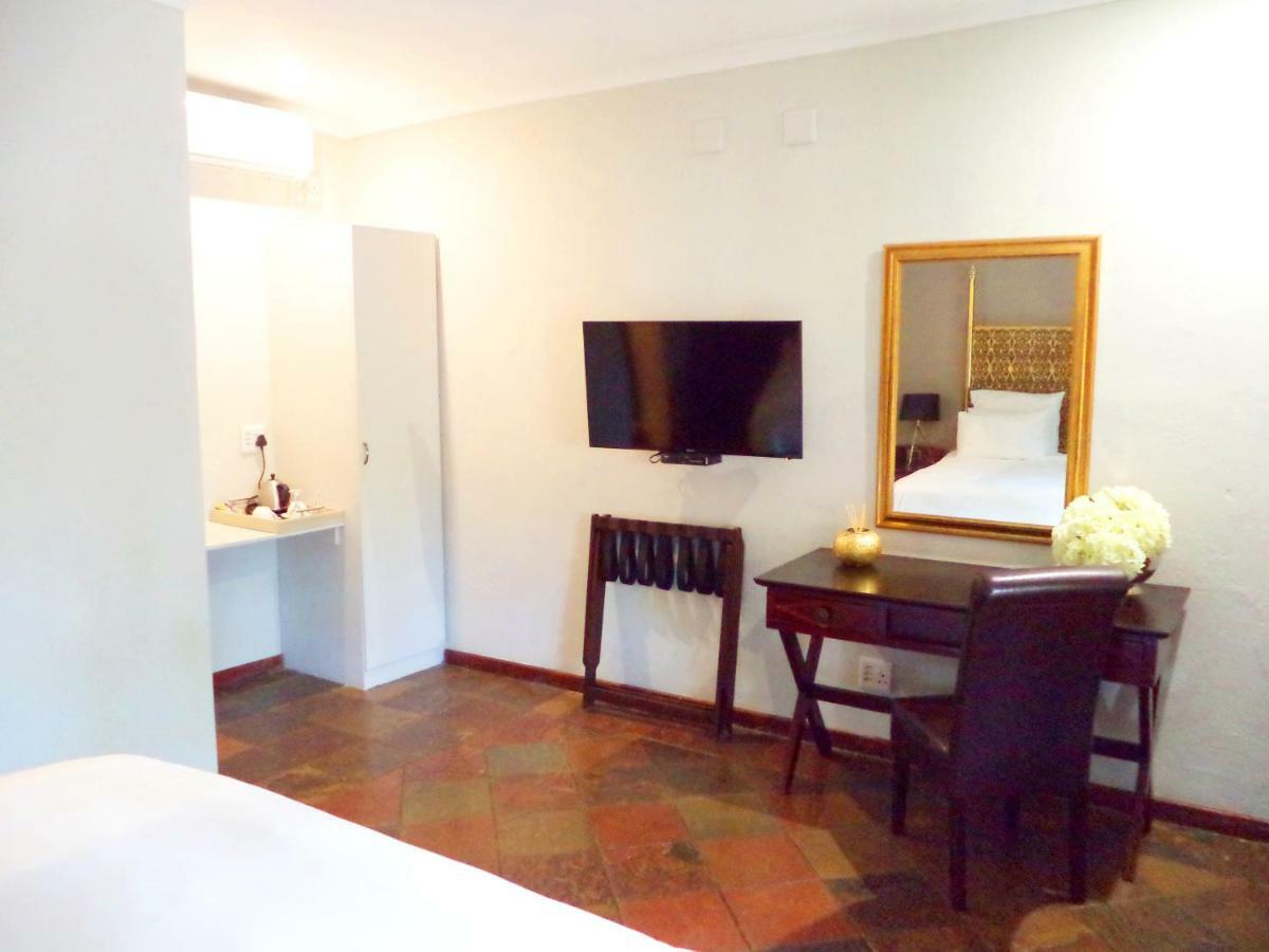 Belladona Guesthouse Mbombela Esterno foto