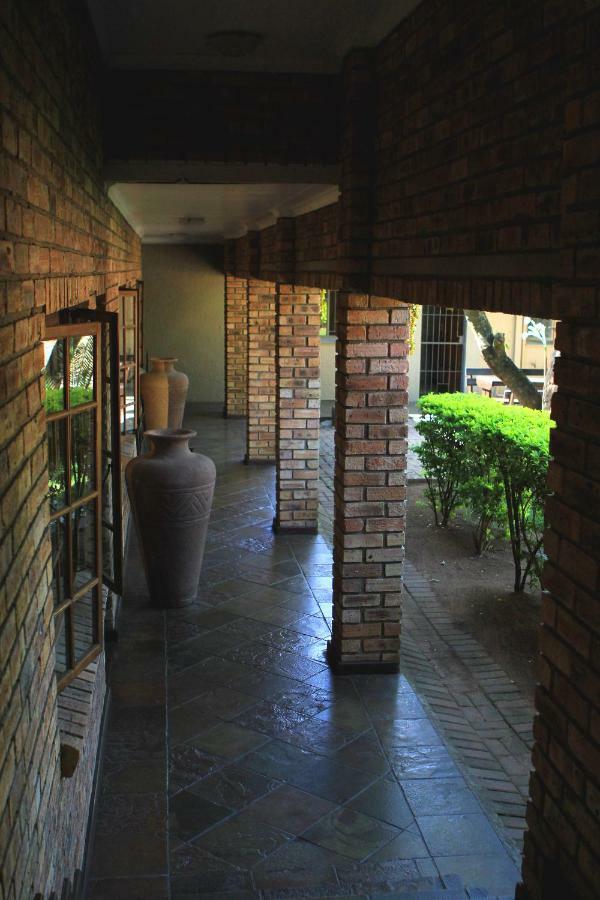 Belladona Guesthouse Mbombela Esterno foto
